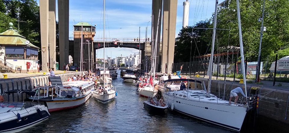 35 000 fritidsbåtar slussade genom Hammarbyslussen