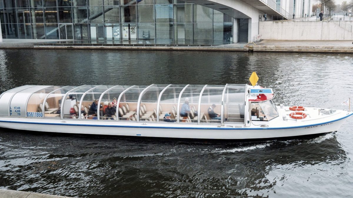 Sightseeingbåtar först i Berlin att elektrifieras