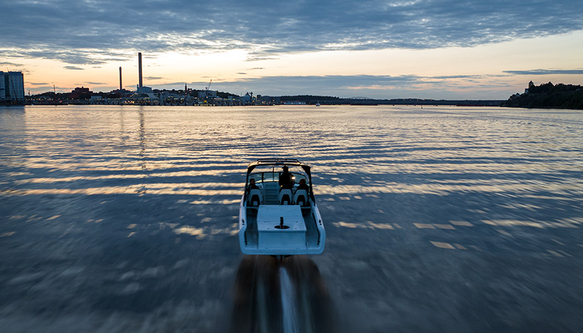 Svenska elbåten Candela satte världsrekord – körde 777 km på ett dygn