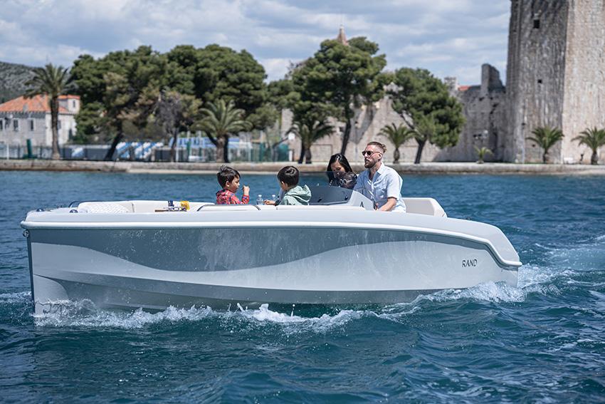 Svensk generalagent för RAND Boats