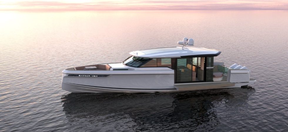 Saxdor accelererar för att bygga större premiumbåtar