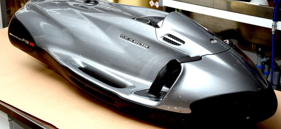 Grodmän på undervattensskotrar misstänks ha hämtat 240 kg kokain från smuggelfartyg