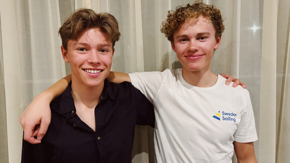 Vindfattigt när seglingens UVM startade