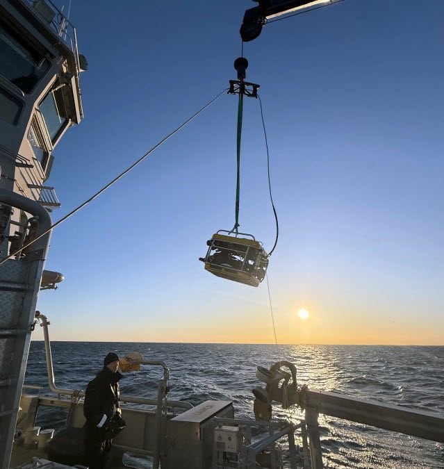 Den förlista fiskebåten i Oxelösunds skärgård har hittats