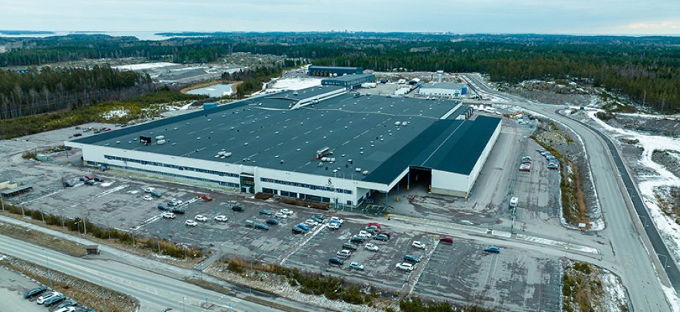 X Shore AB hotas av konkurs