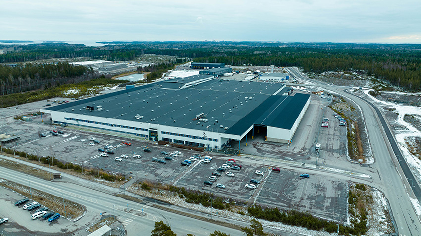 X Shore AB hotas av konkurs