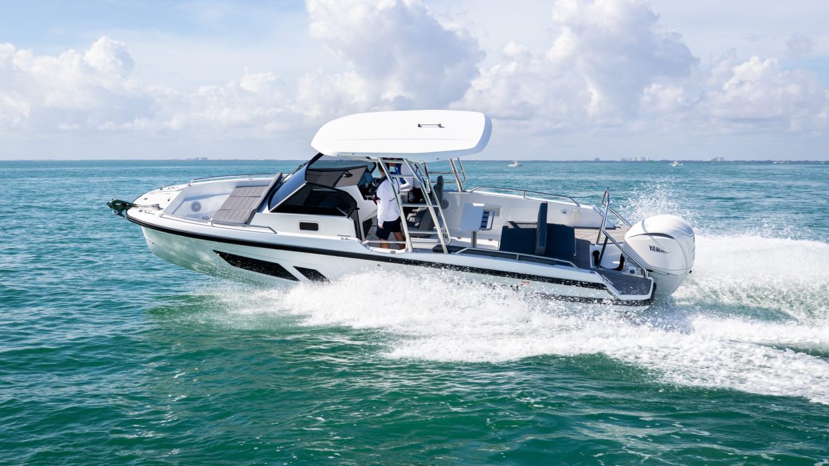 Världspremiär för dubbelinstallation för Quarken 27-serien