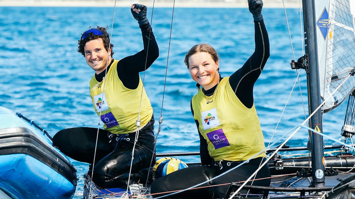 Guld till Emil och Hanna i världscuppremiären